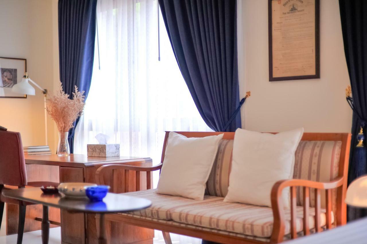 Vimala Residence (Adults Only) Bangkok Esterno foto